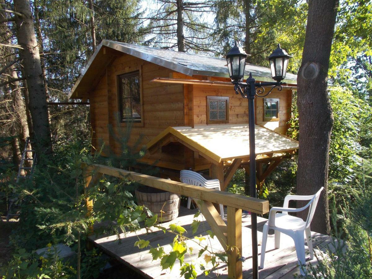 Baumhaus Wolfshoehle Fischach Eksteriør bilde