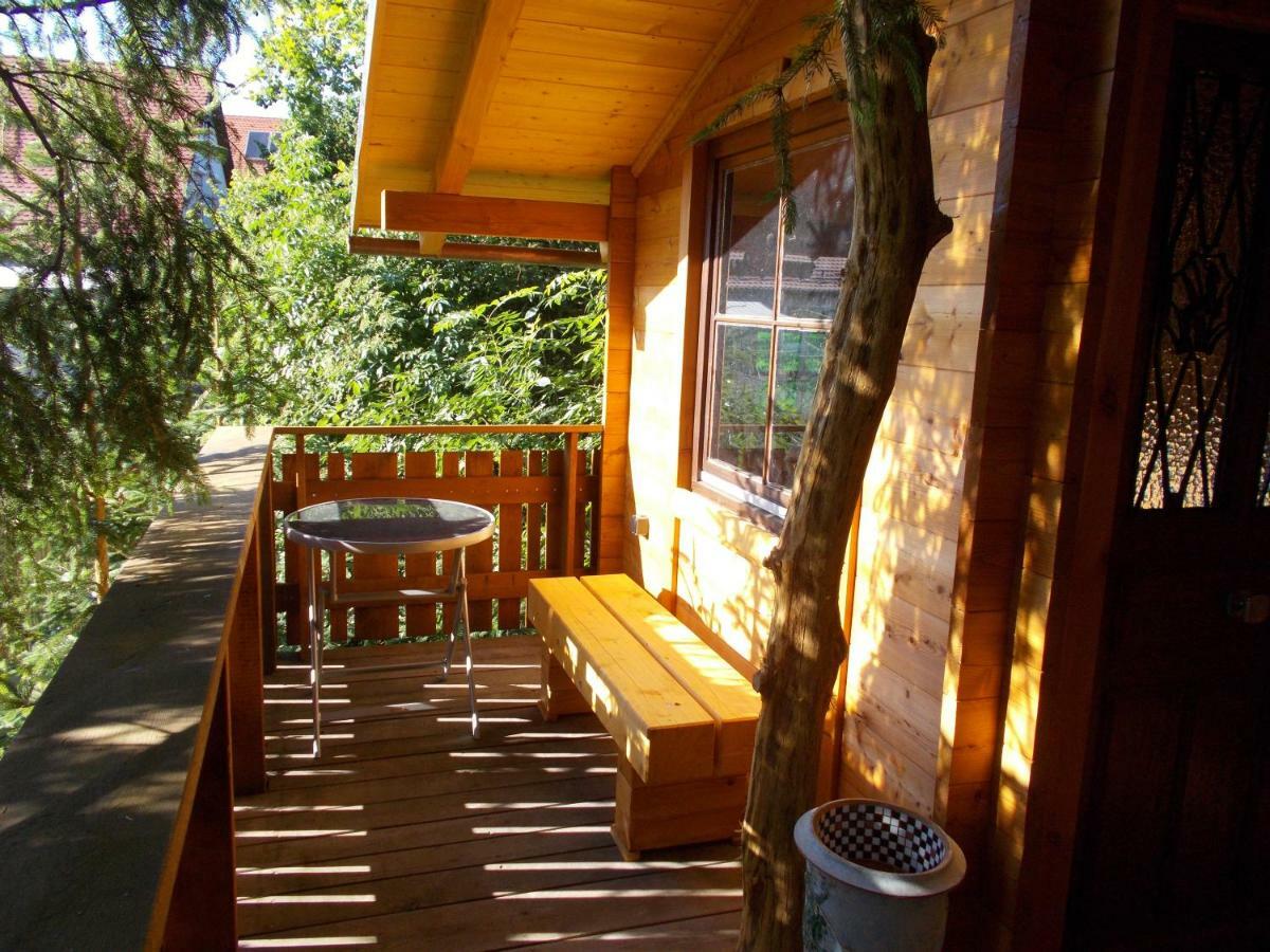 Baumhaus Wolfshoehle Fischach Eksteriør bilde